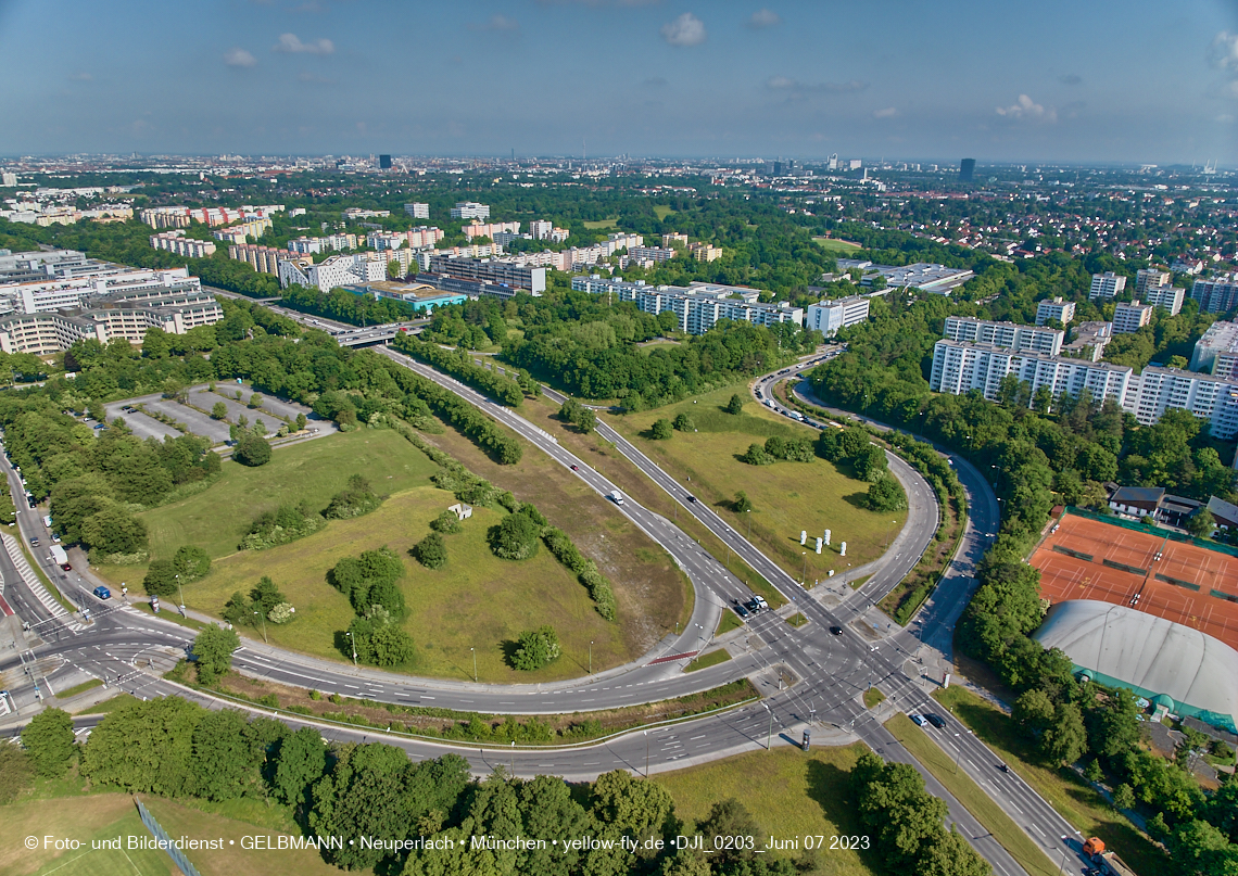 07.06.2023 - Perlach Plaza, PEP, Rentenversicherung, Wohnring, WACKER-Chemie in Neuperlach